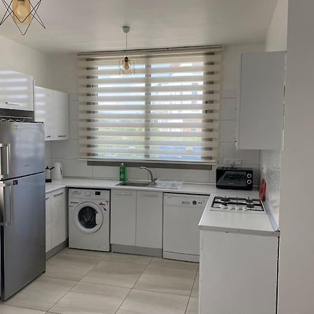 Girne/Zeytinlik 2+1 Muhtesem Terasli Daire Buitenkant foto
